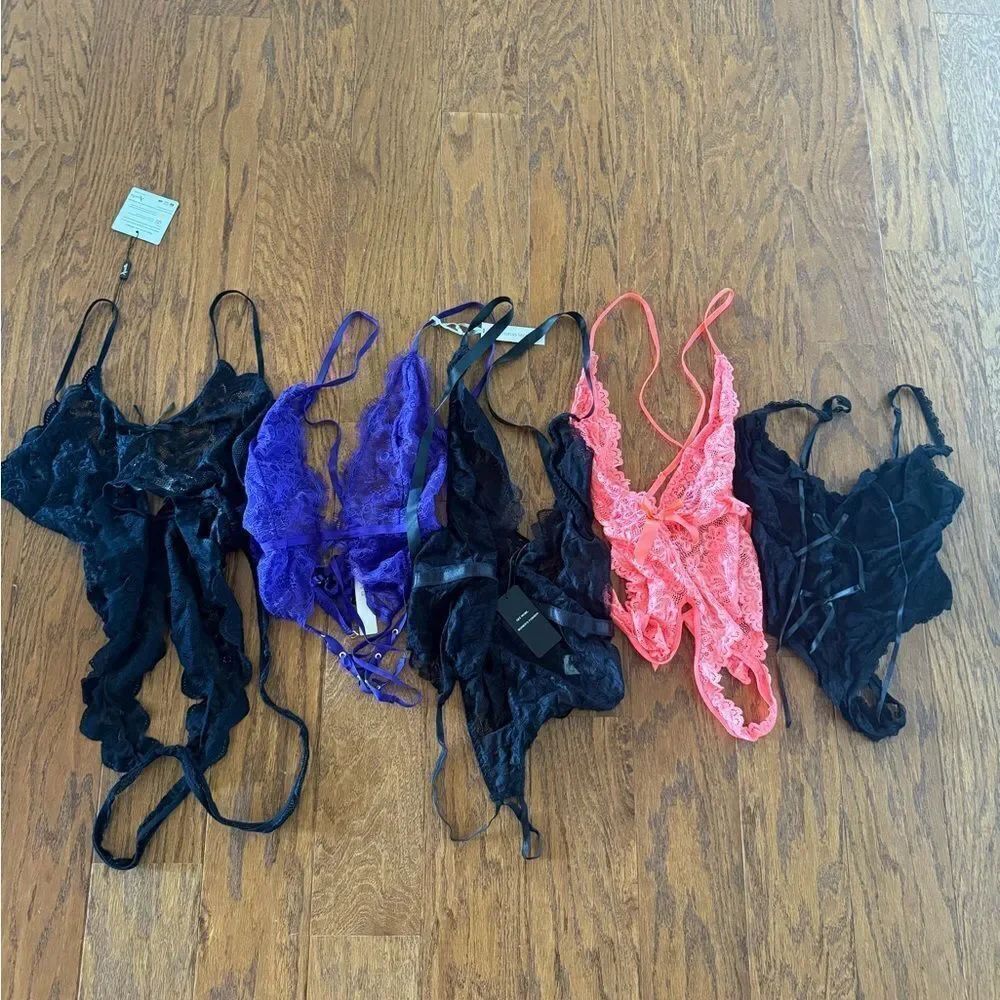 Lingerie bundle - Picture 1 of 4
